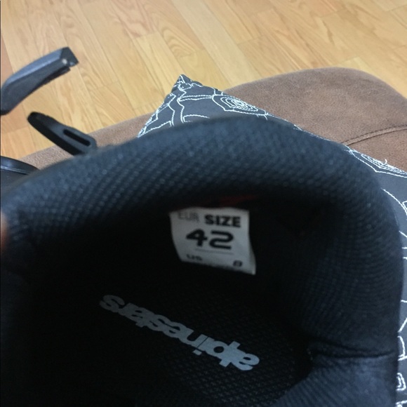 Brand new Alpinestars men’s size 8 - Picture 7 of 7